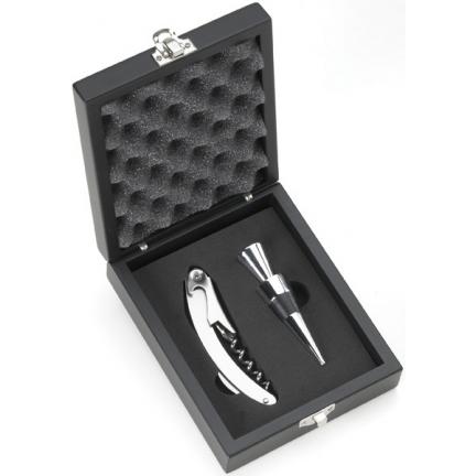 Wine Kit in Wood Box